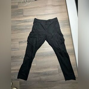 Stone Island Black Cargo Pants